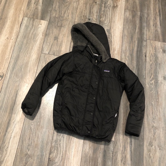 Patagonia Other - Patagonia Reversible Sherpa Jacket Girls L Hood